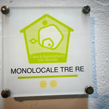 Monolocale Tre Re - Historic Center Apartment *